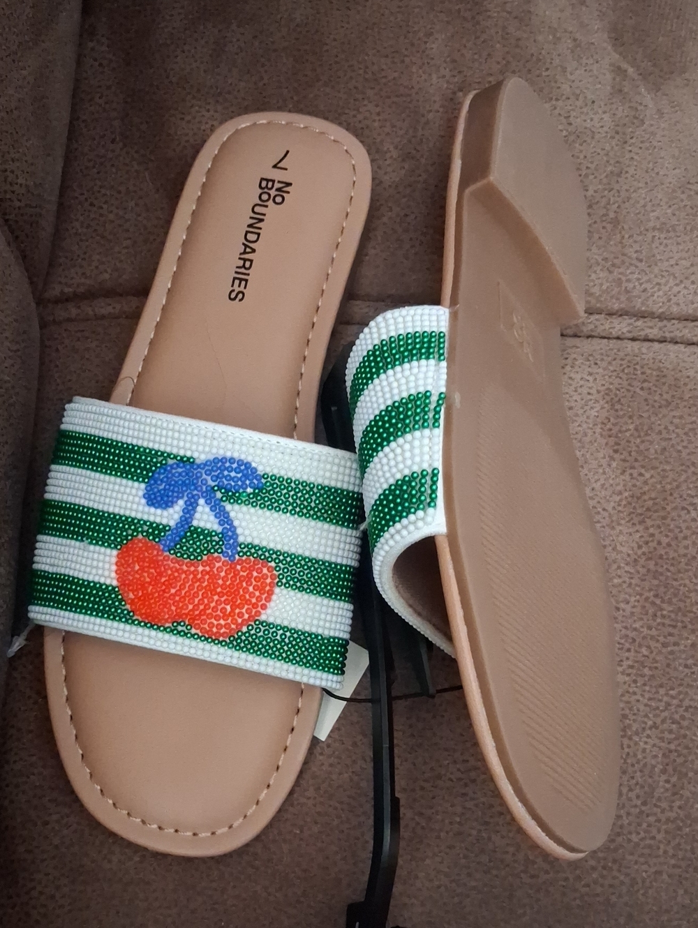No Boundaries Green & White Stripe Cherry Slide Sandals Size 7